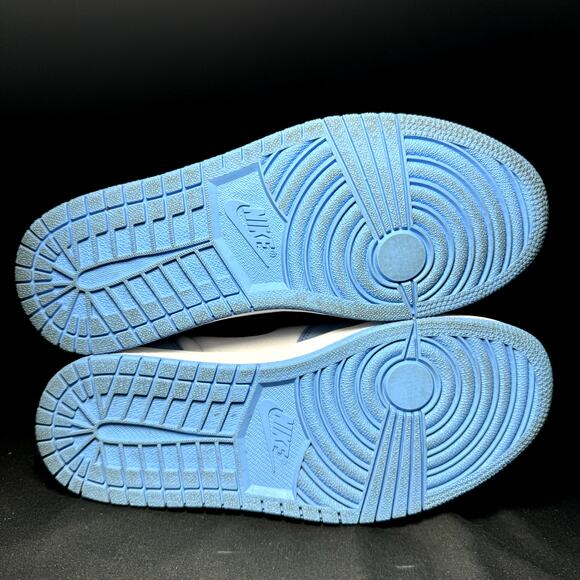 Nike Air Jordan 1 Retro High OG University Blue - Size 7 - Men's Trending Shoes - Picture 6 of 9